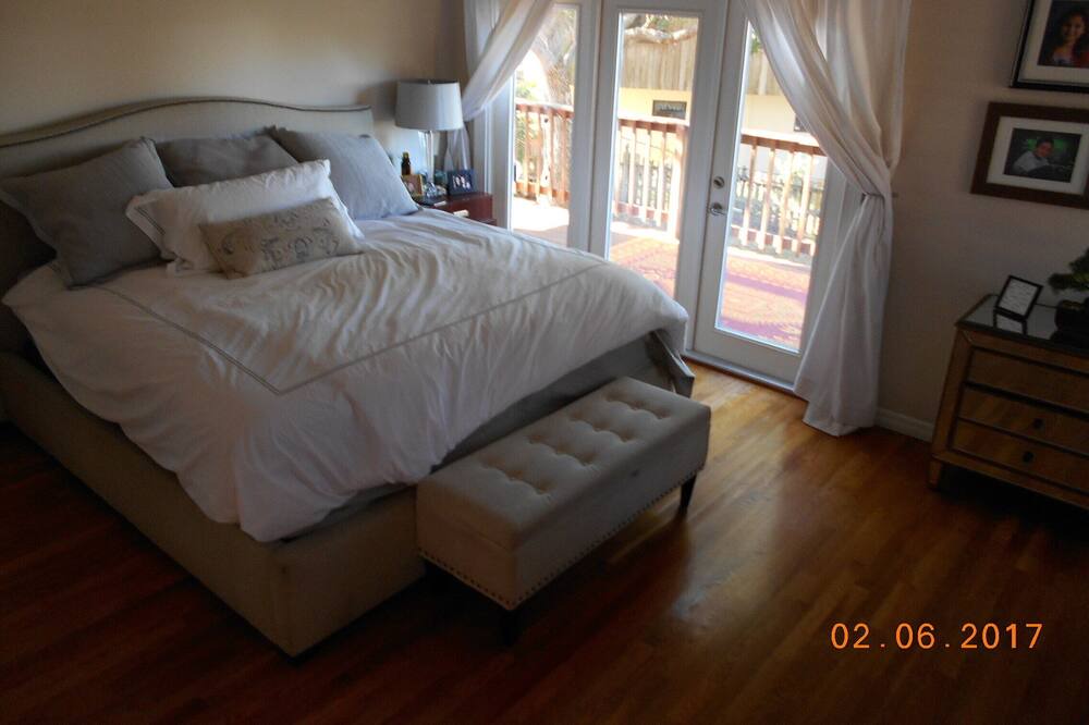 Photo of Bedroom in Ozona