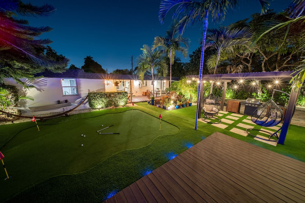 Photo of Outdoor in Golden Glades