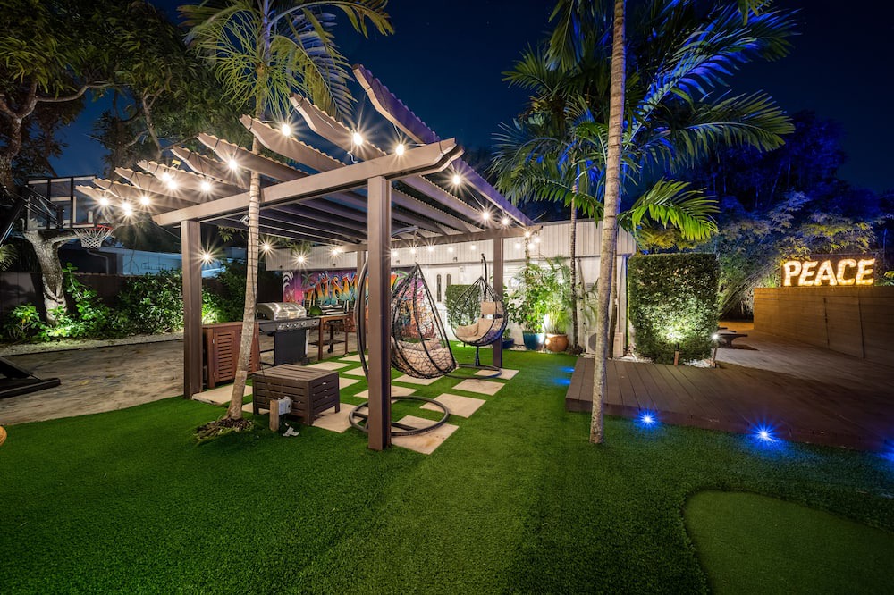 Photo of Outdoor in Golden Glades