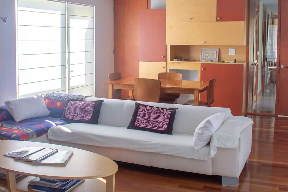 Photo of Bedroom in South Miami