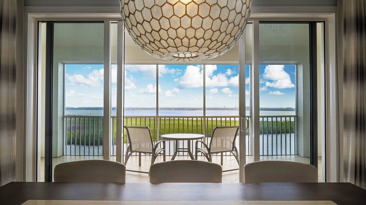 Photo of Patio Balcony in Pelican