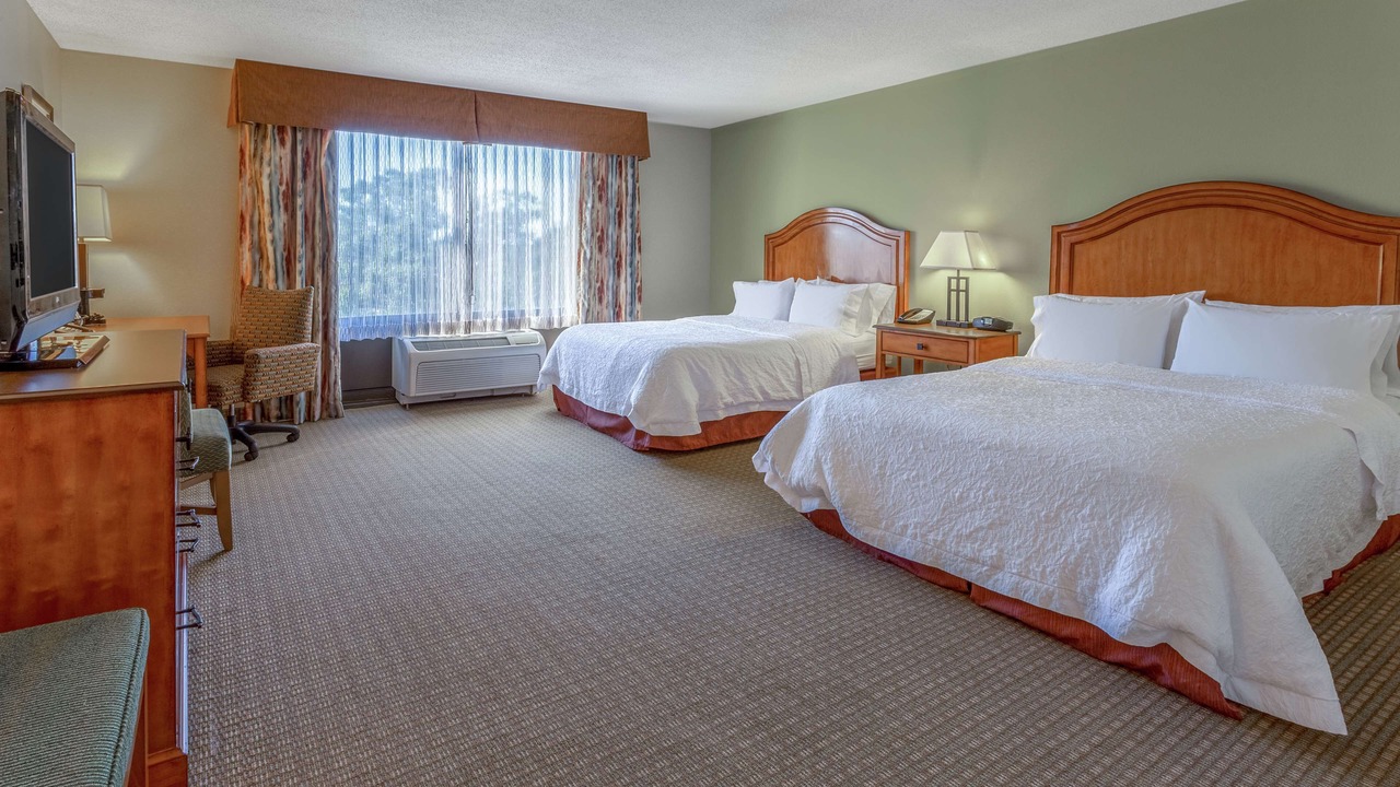 Photo of Bedroom in Okeechobee