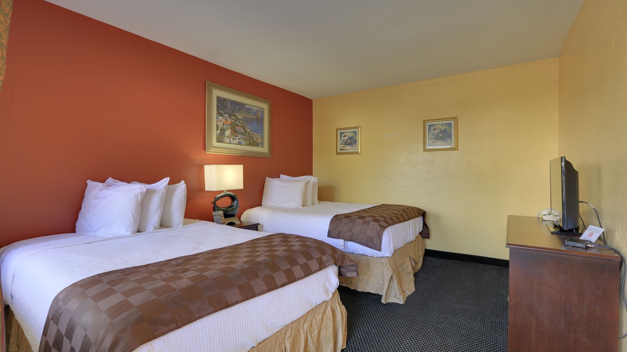 Photo of Bedroom in United Central