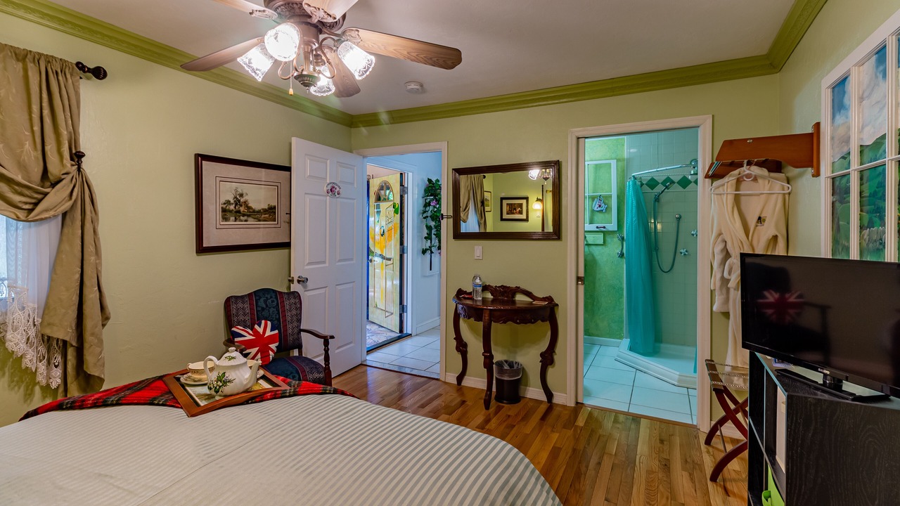 Photo of Bedroom in Tallahassee