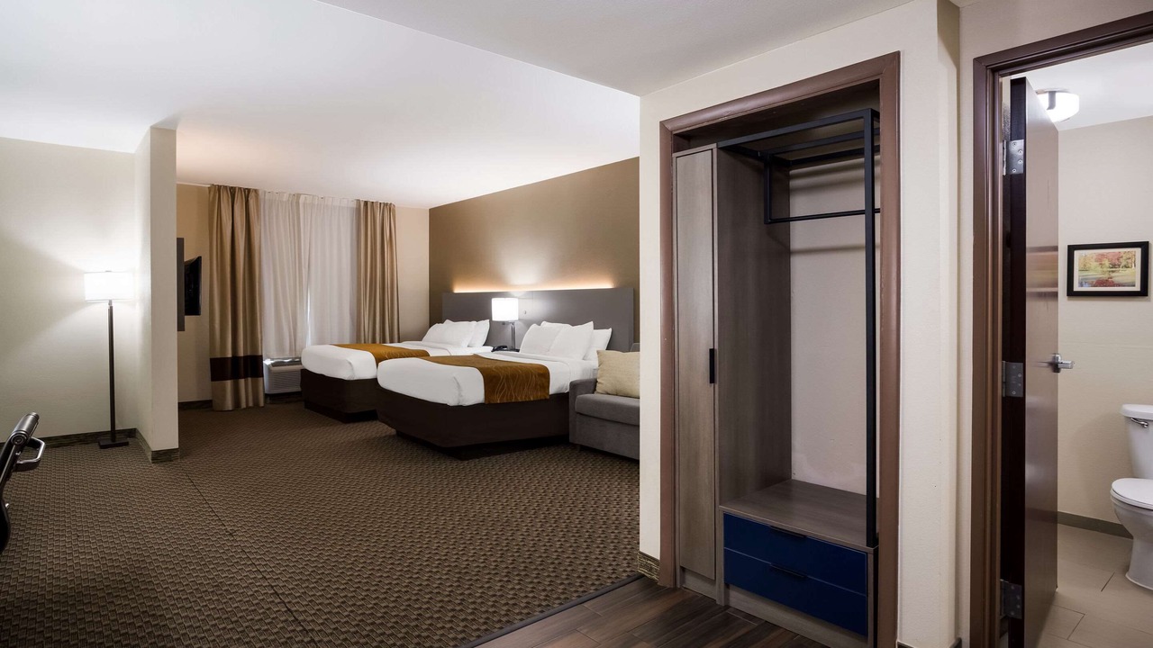 Photo of Bedroom in Midway