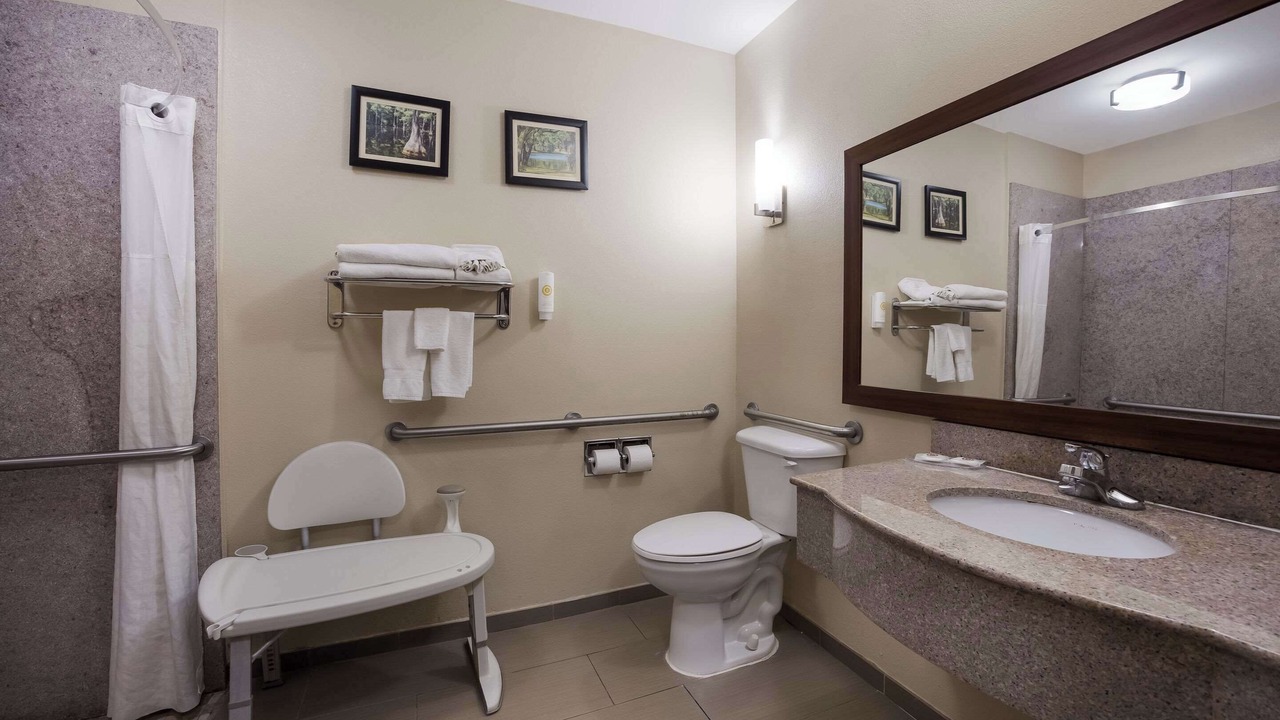 Photo of Bedroom in Midway