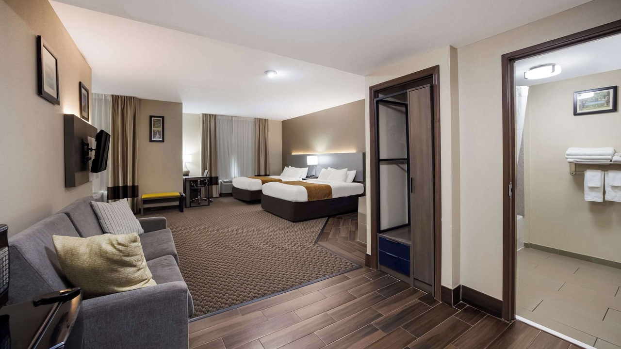Photo of Bedroom in Midway