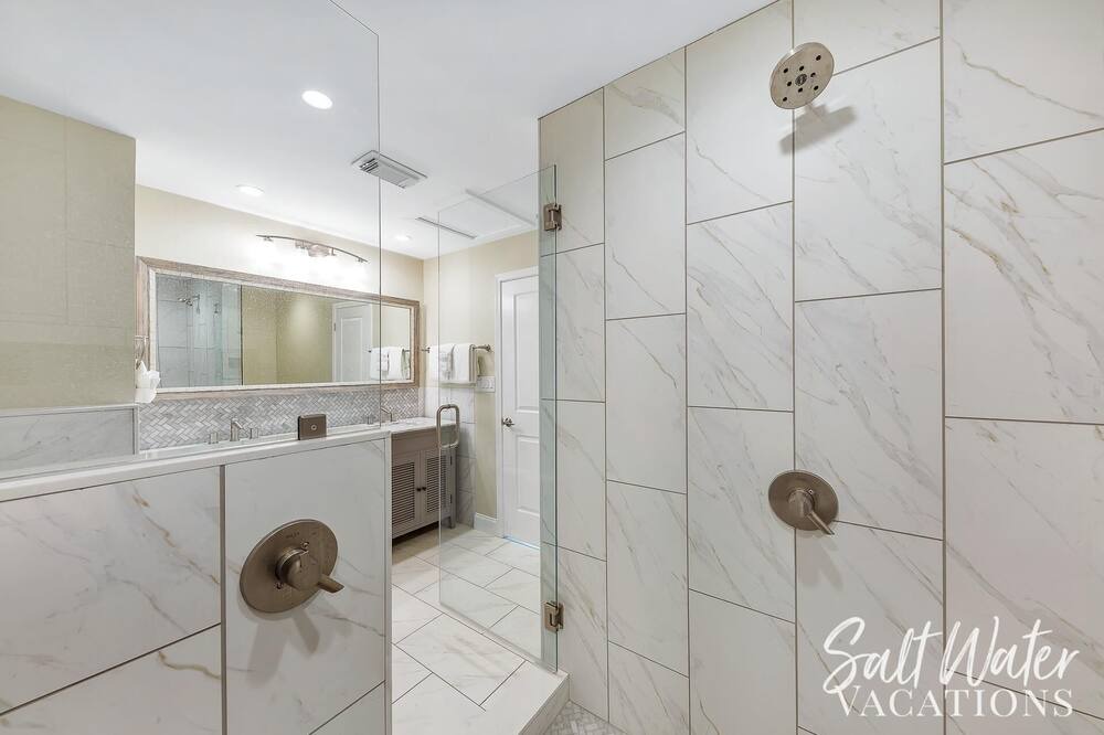 Photo of Bathroom in Miramar Beach