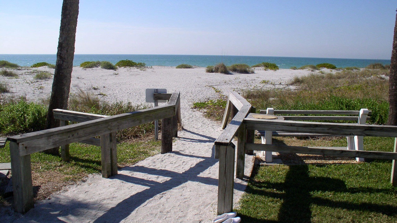 Photo of Outdoor in Golden Beach