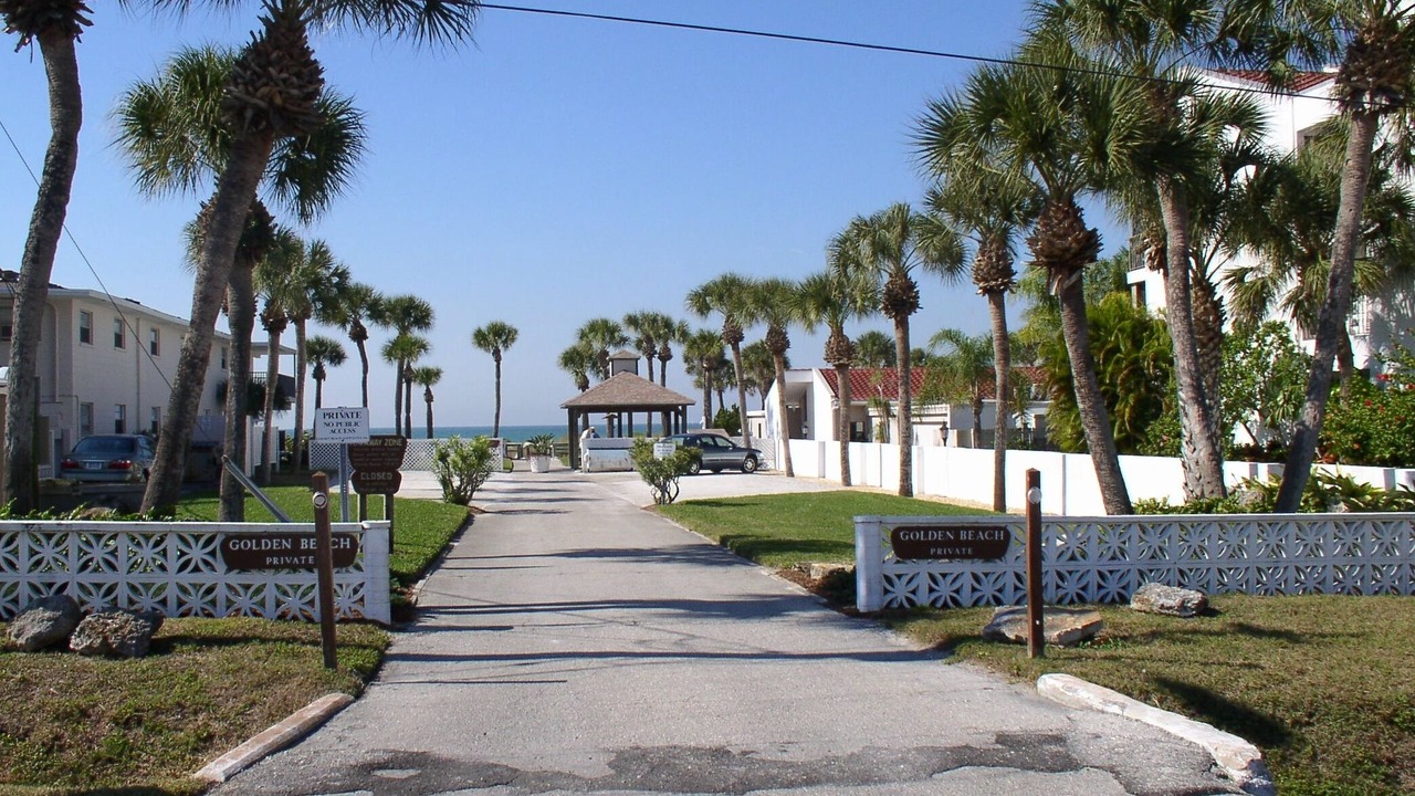 Photo of Outdoor in Golden Beach