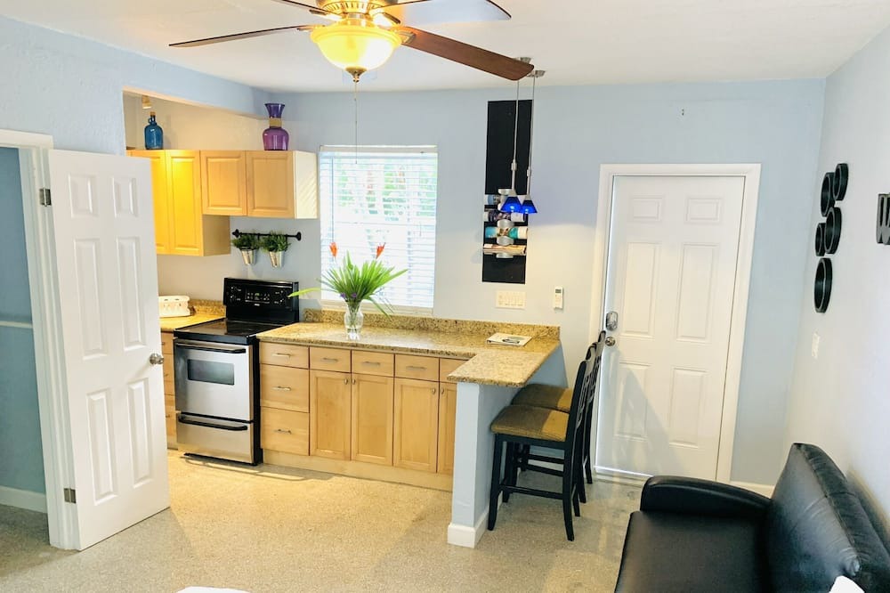 Photo of Kitchen in Highland Park Delray