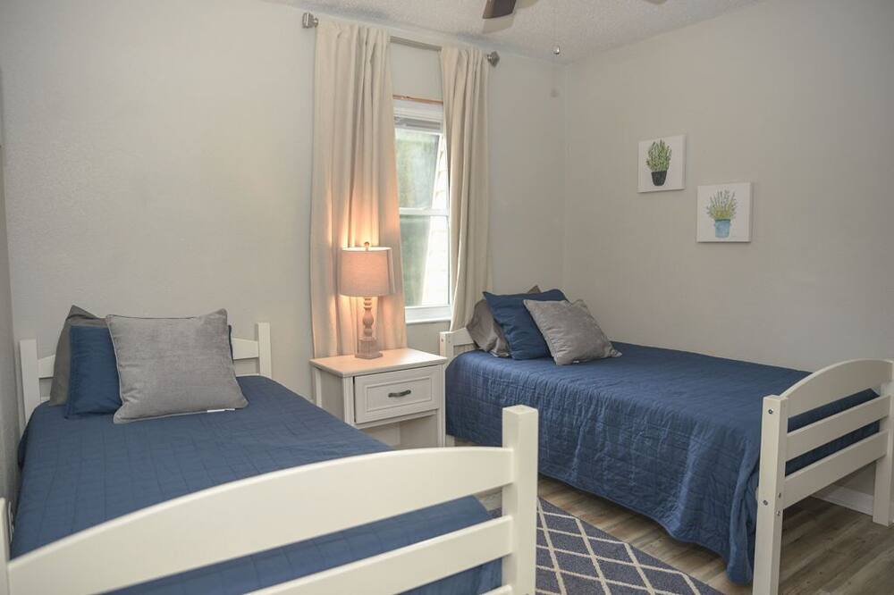 Photo of Bedroom in Grand Bay