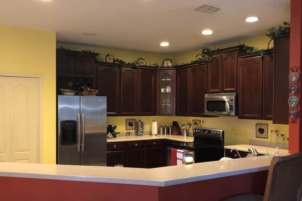 Photo of Kitchen in Apopka