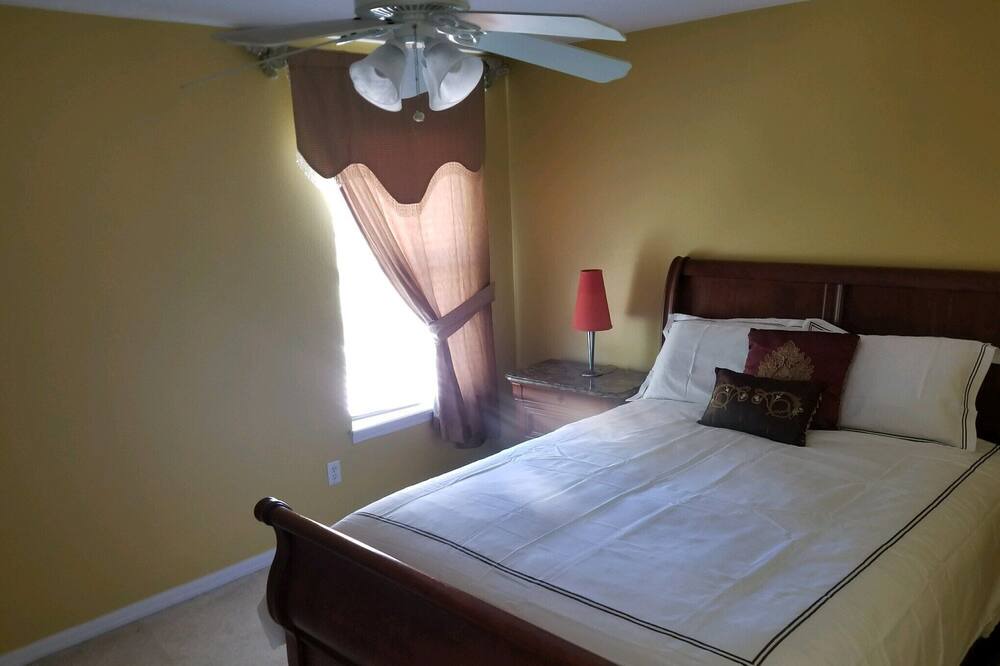 Photo of Bedroom in Apopka