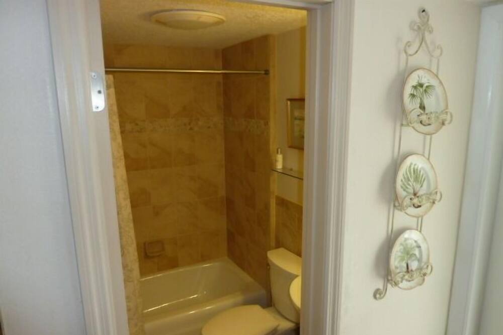 Photo of Bathroom in Crescent Beach
