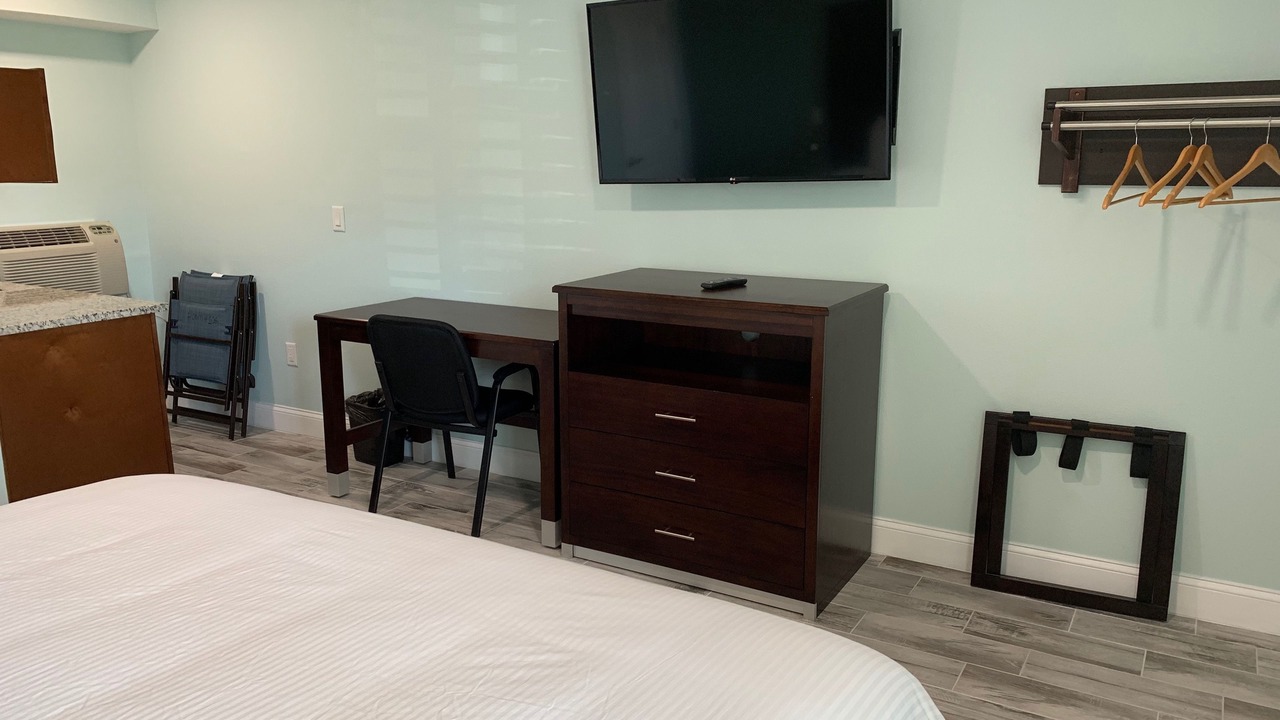 Photo of Bedroom in Ocean View Halifax Estates