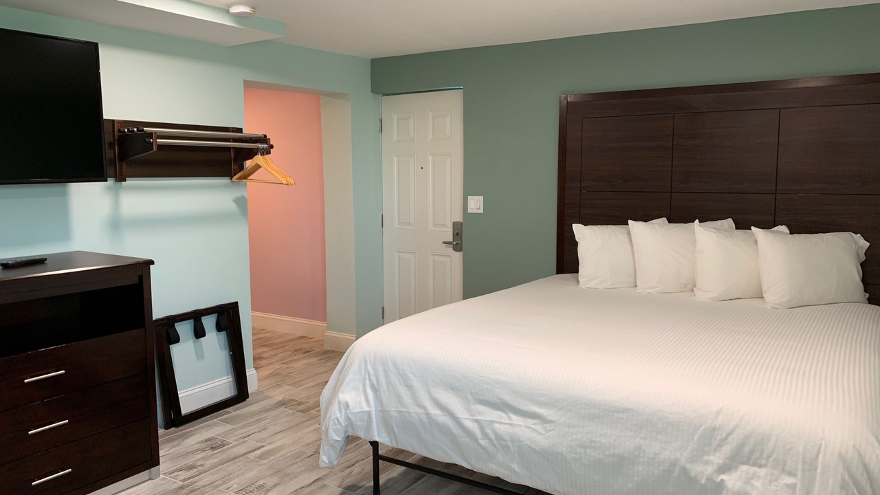 Photo of Bedroom in Ocean View Halifax Estates