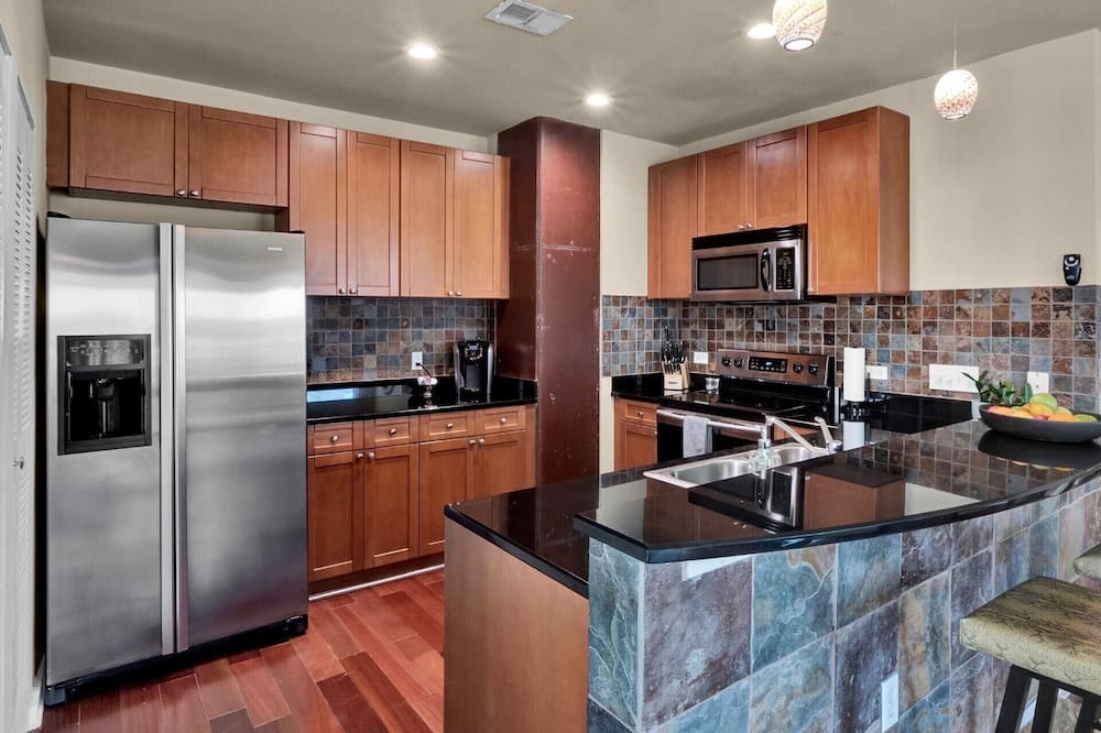 Photo of Kitchen in South Eola