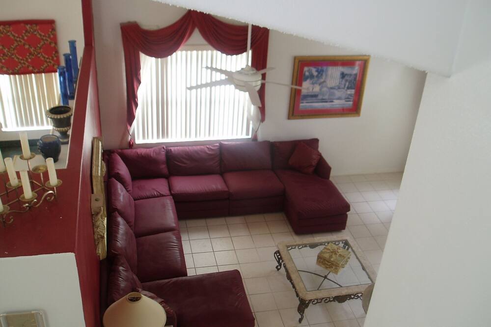 Photo of Livingroom in Indian Point