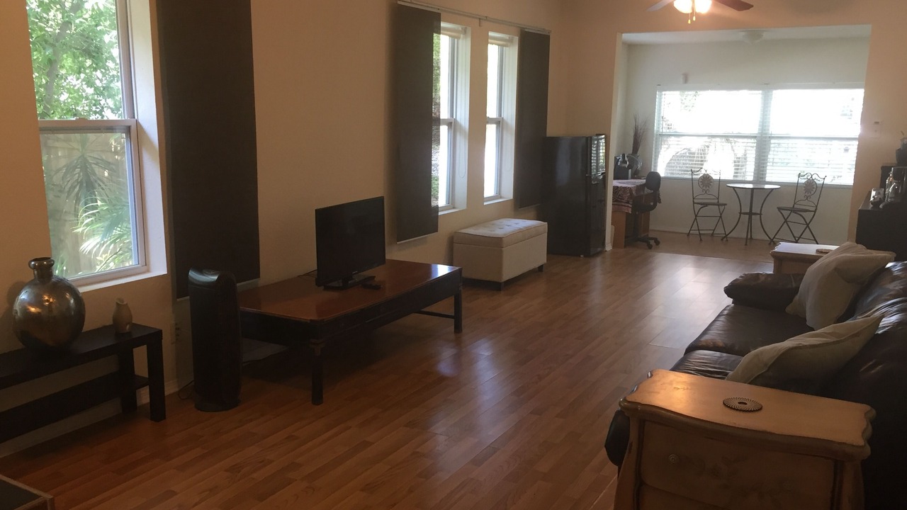 Photo of Livingroom in Tampa Heights