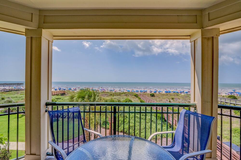 Photo of Livingroom in Isle of Palms