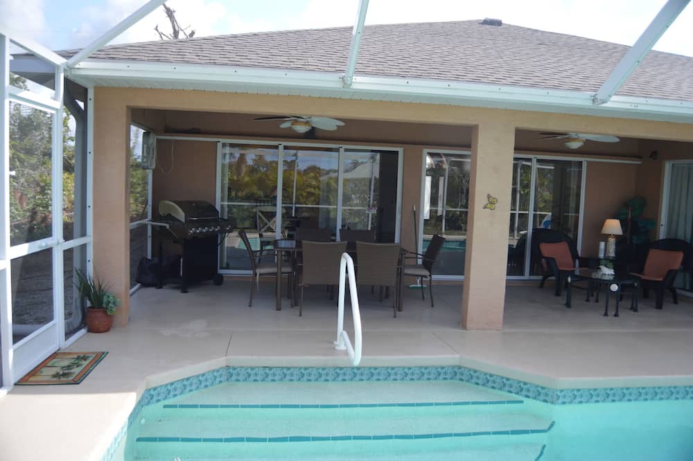 Photo of Outdoor in Rotonda Lakes