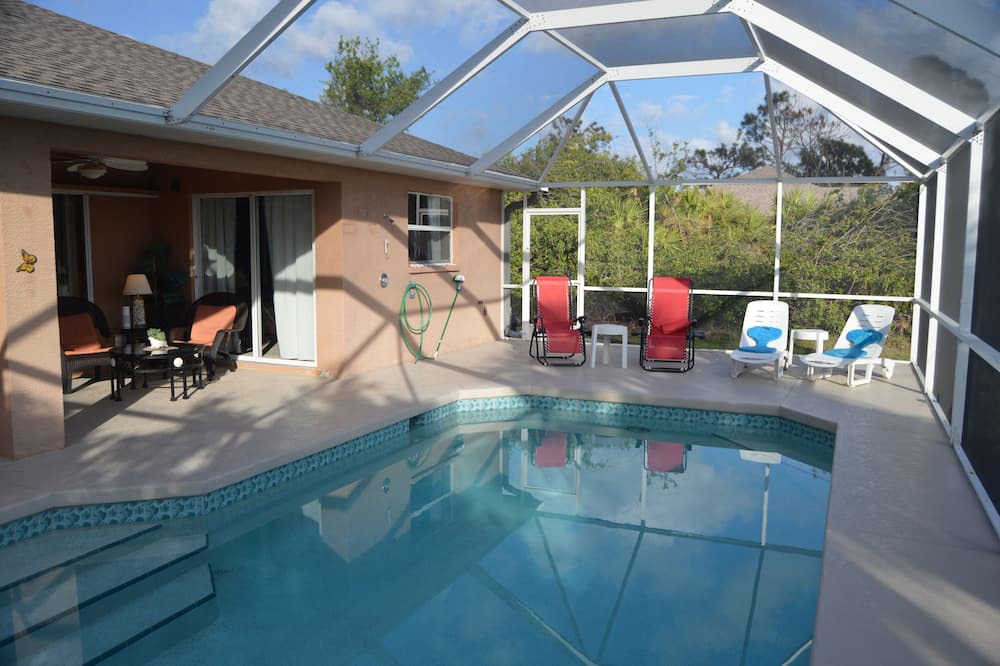 Photo of Outdoor in Rotonda Lakes