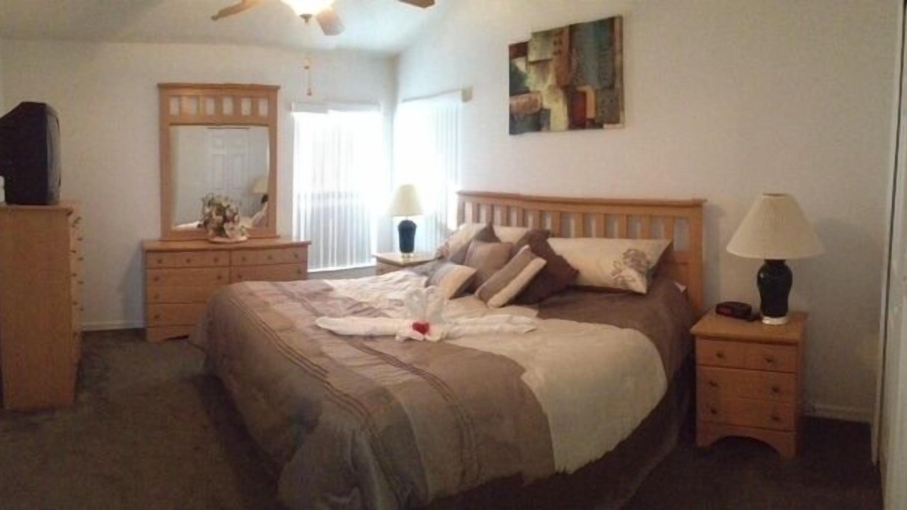Photo of Bedroom in Bridgewater Crossing