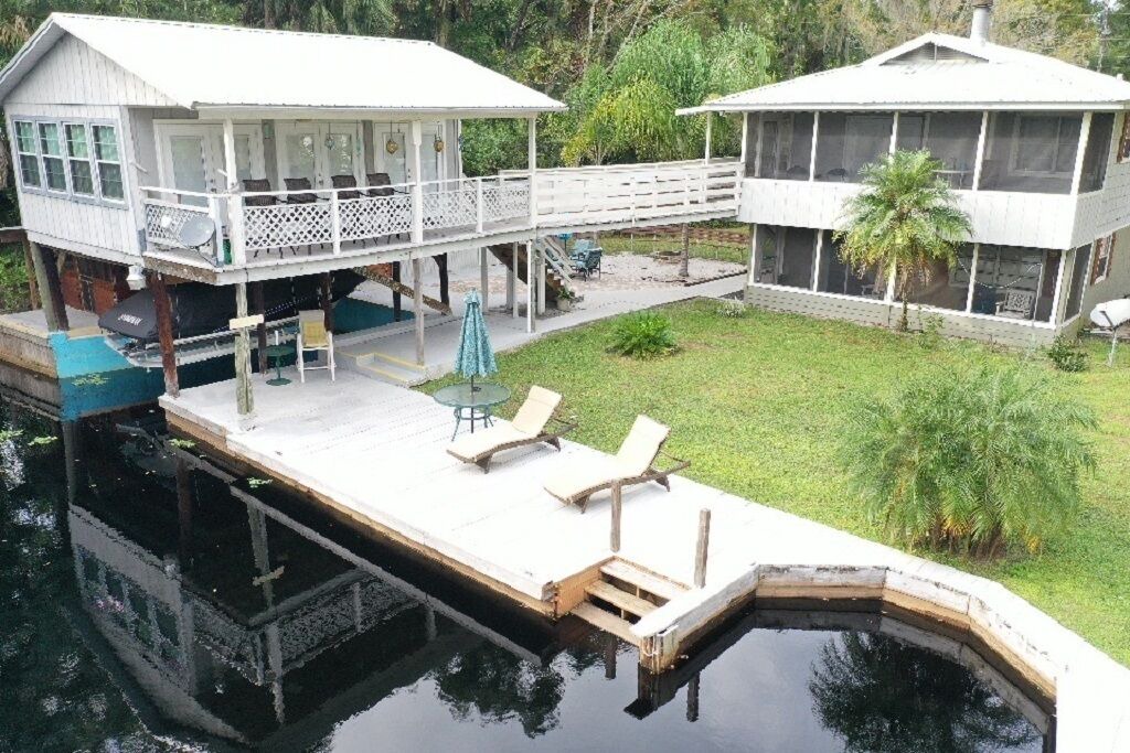 Photo of Patio Balcony in Astor