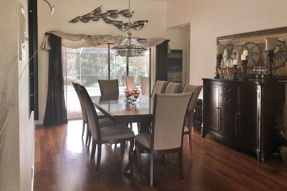 Photo of Kitchen in Landmark Estates