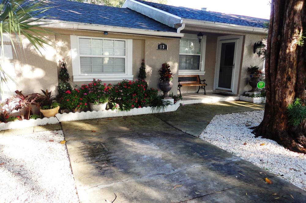 Photo of Others in Titusville