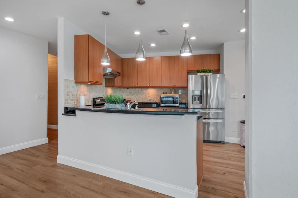 Photo of Kitchen in South Eola