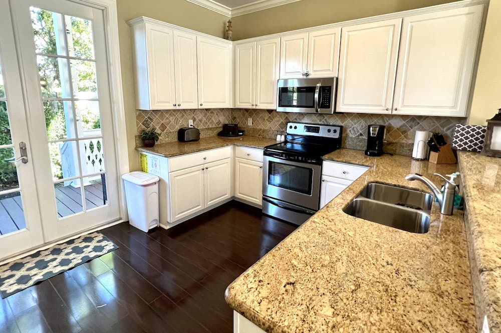 Photo of Kitchen in Islamorada
