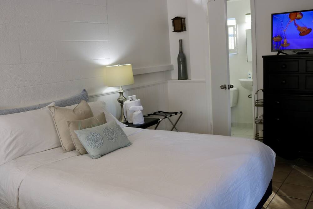 Photo of Bedroom in Disston Heights