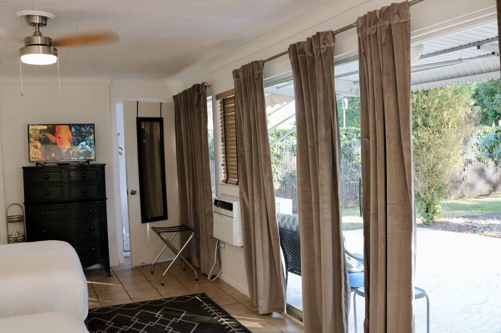 Photo of Bedroom in Disston Heights