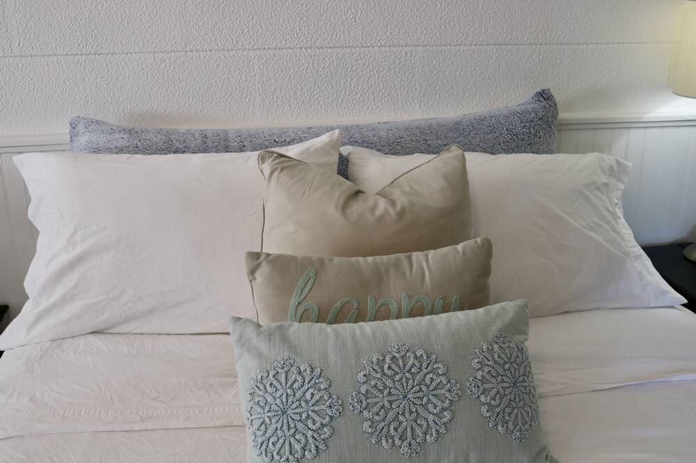 Photo of Bedroom in Disston Heights