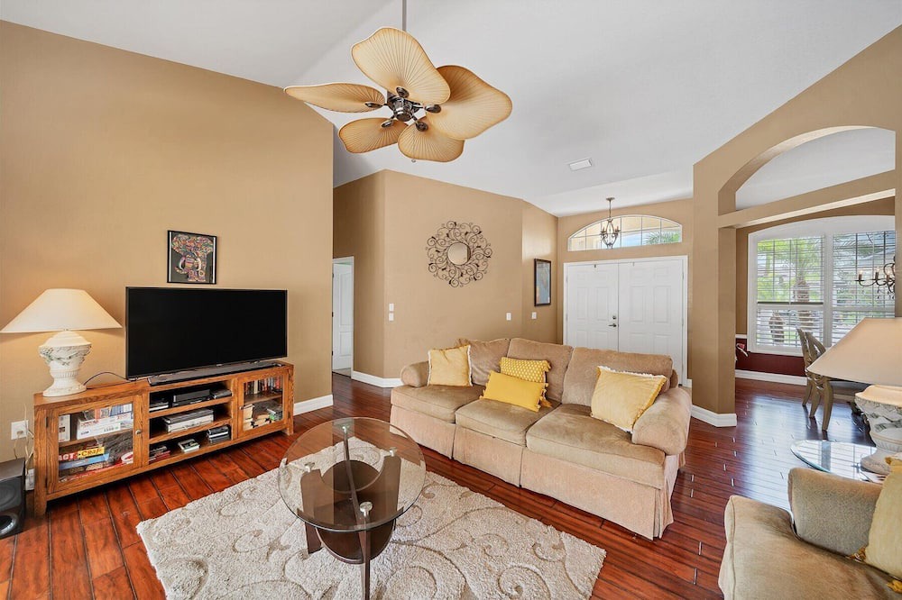 Photo of Livingroom in Pine Valley