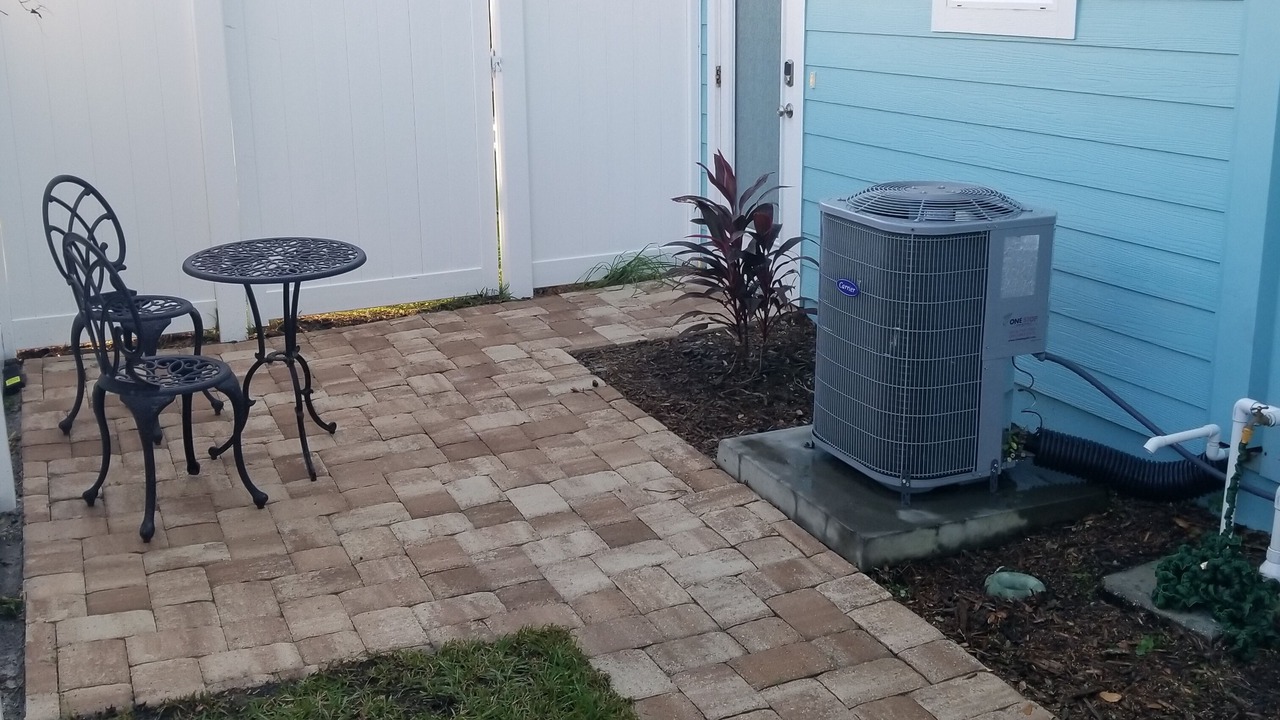 Photo of Patio Balcony in Crescent Lake