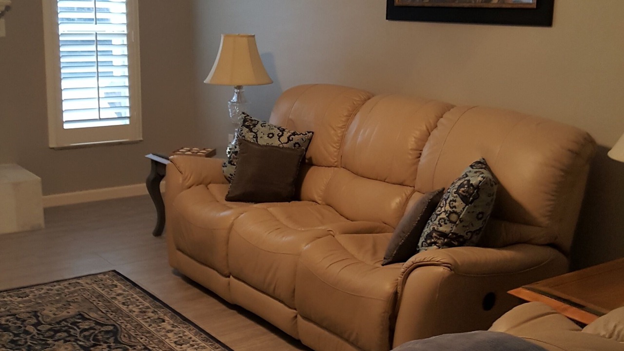 Photo of Livingroom in Haines Creek