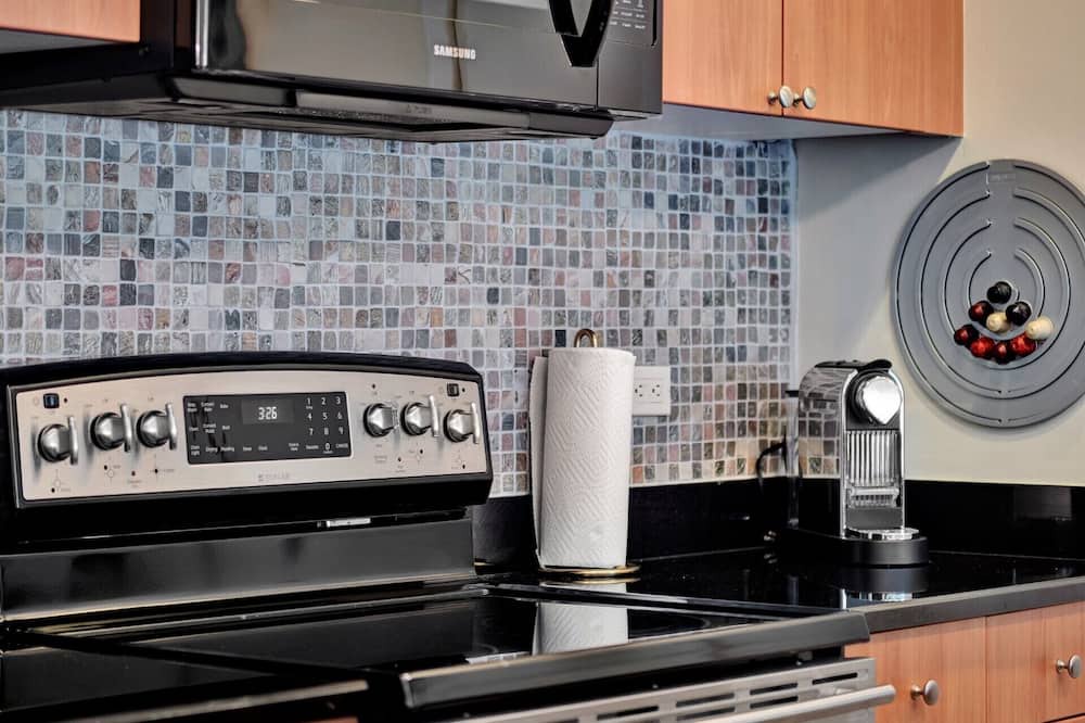 Photo of Kitchen in South Eola