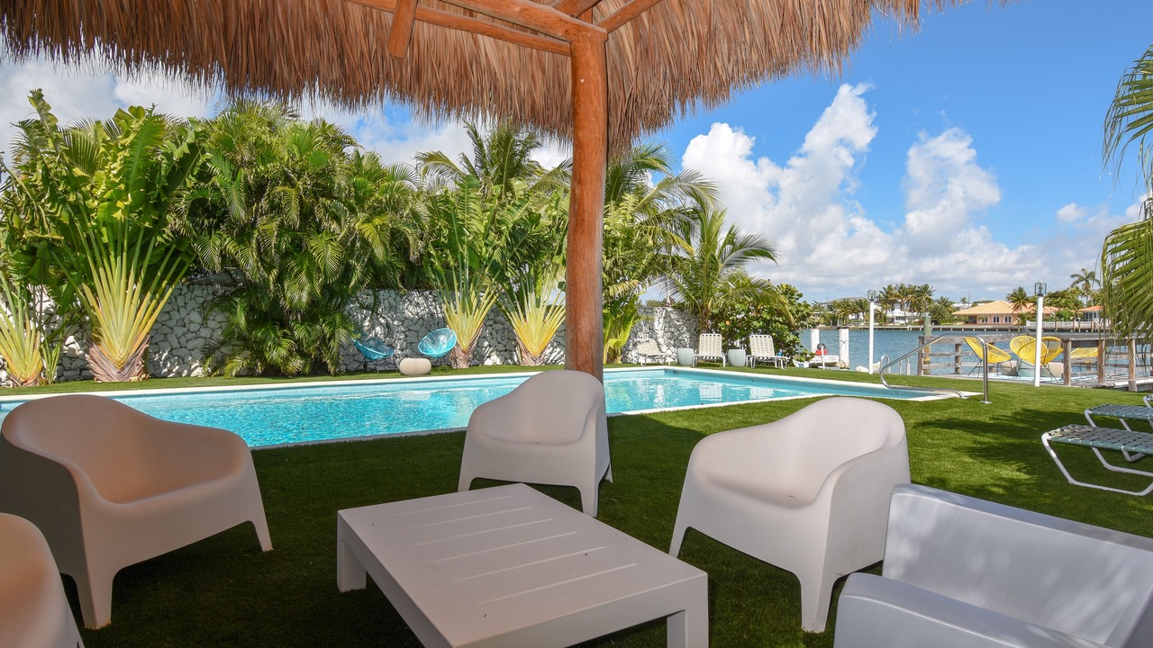 Photo of Outdoor in Surfside