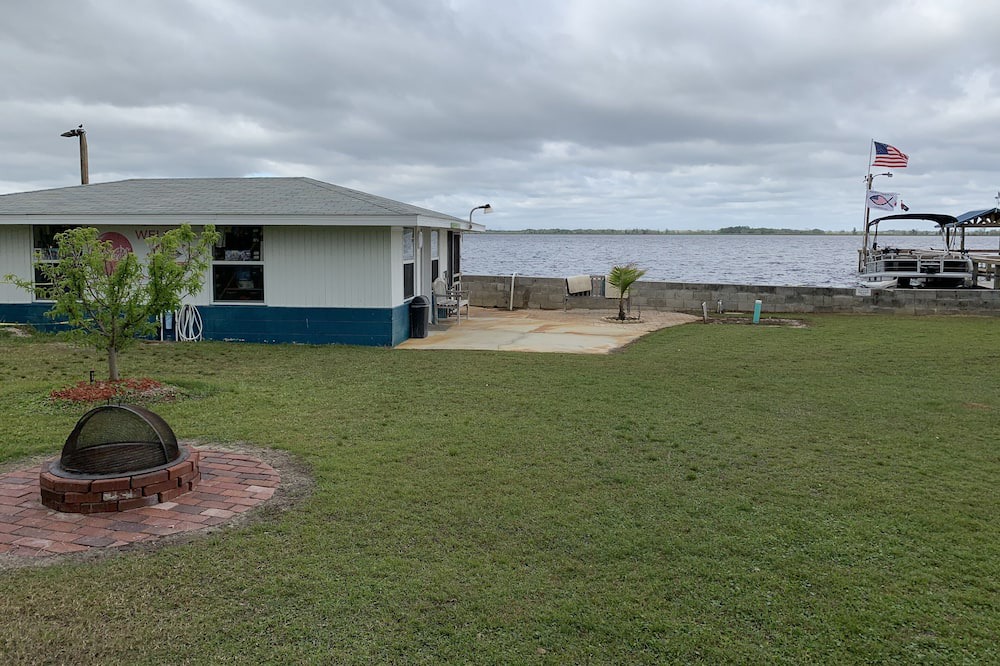 Photo of Outdoor in Auburndale