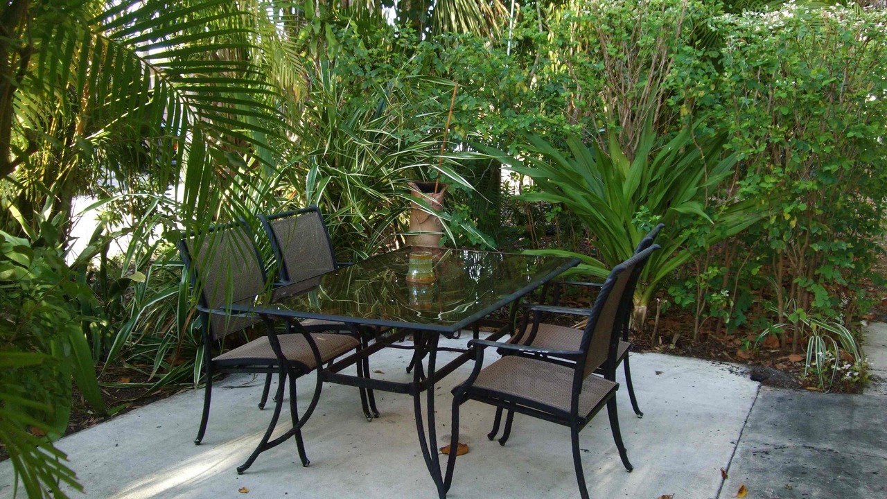 Photo of Outdoor in Sailboat Bend
