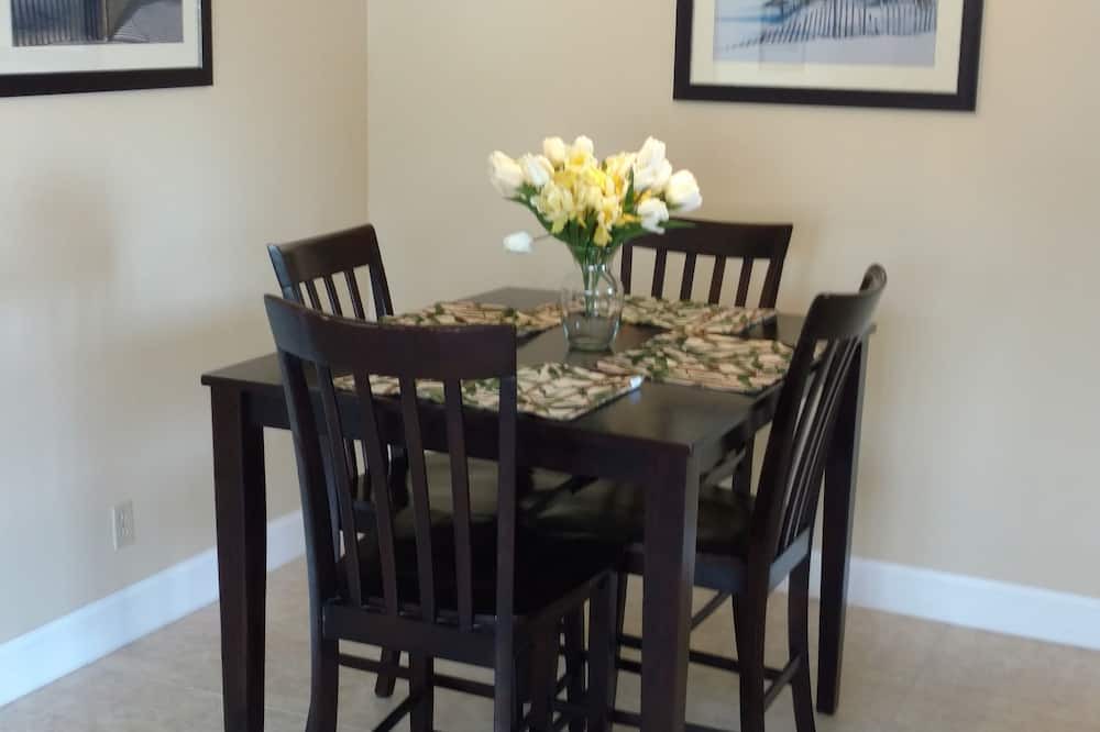 Photo of Kitchen in Coquina Sands