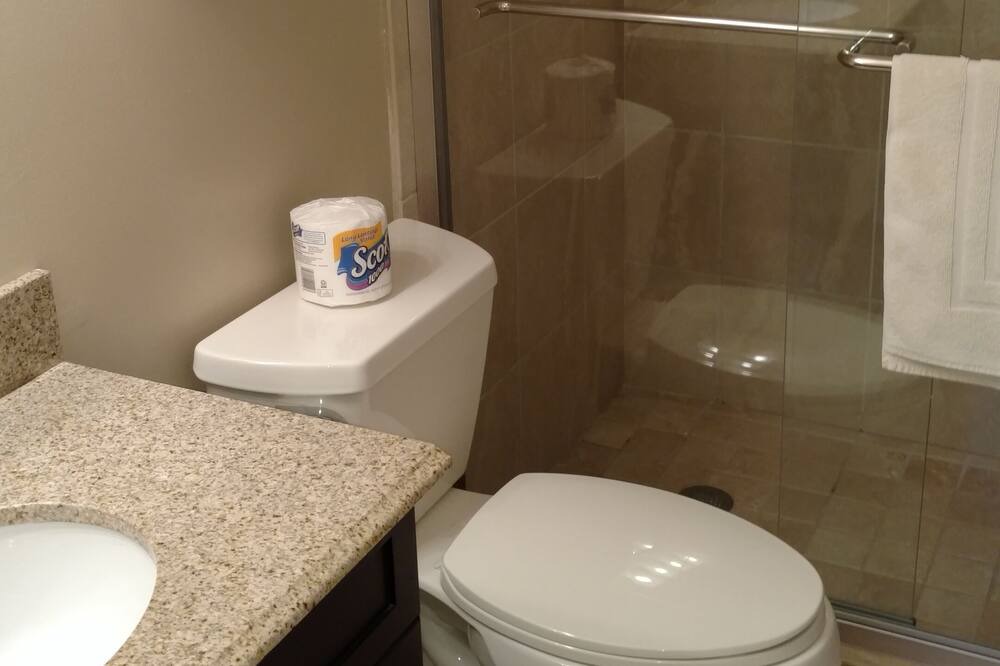 Photo of Bathroom in Coquina Sands