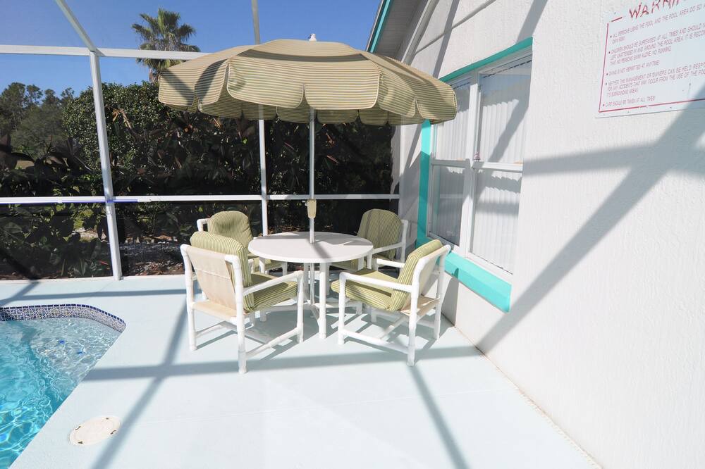 Photo of Patio Balcony in Lindfields