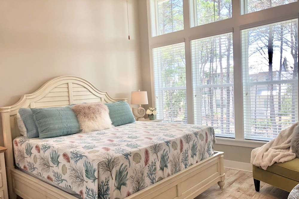 Photo of Bedroom in Panama City Beach