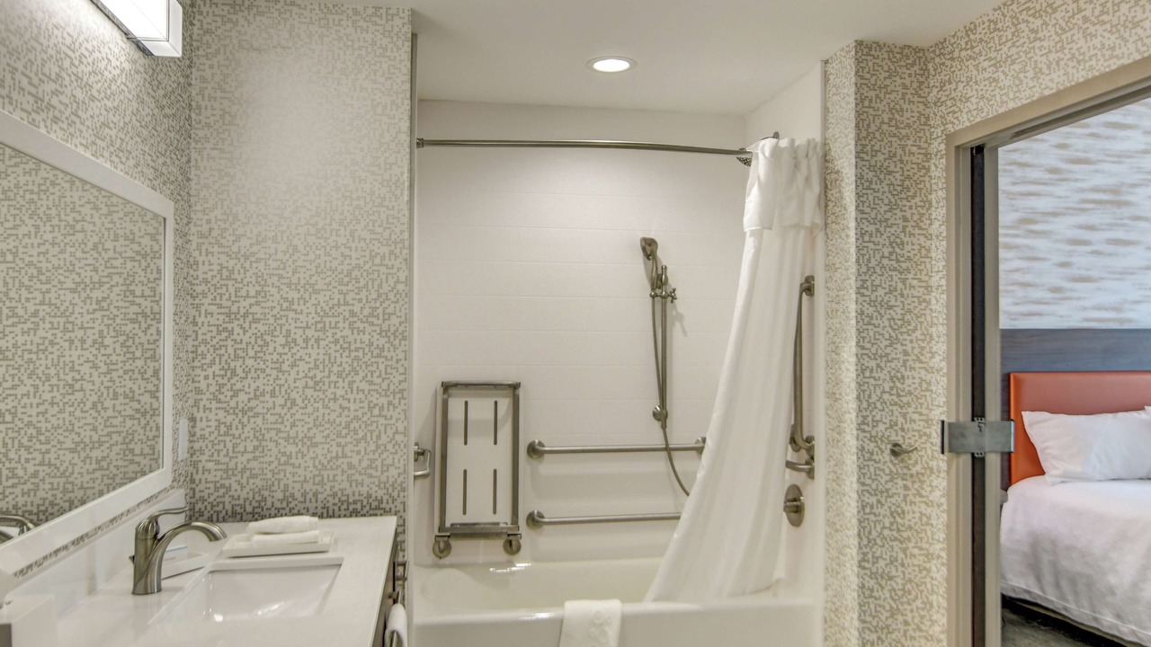 Photo of Bathroom in Foley