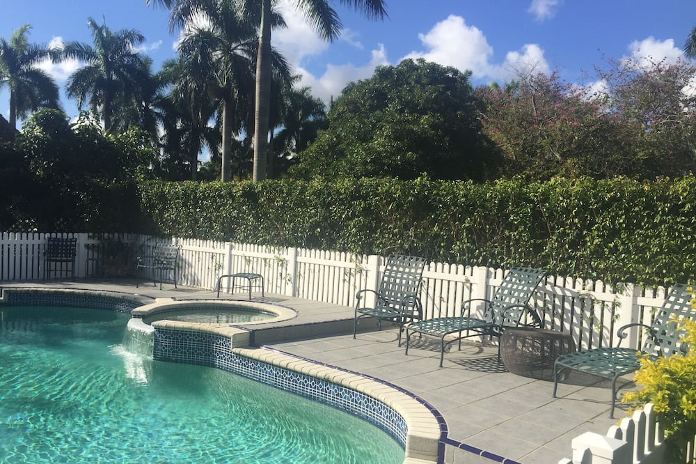 Photo of Outdoor in Southwest Ranches