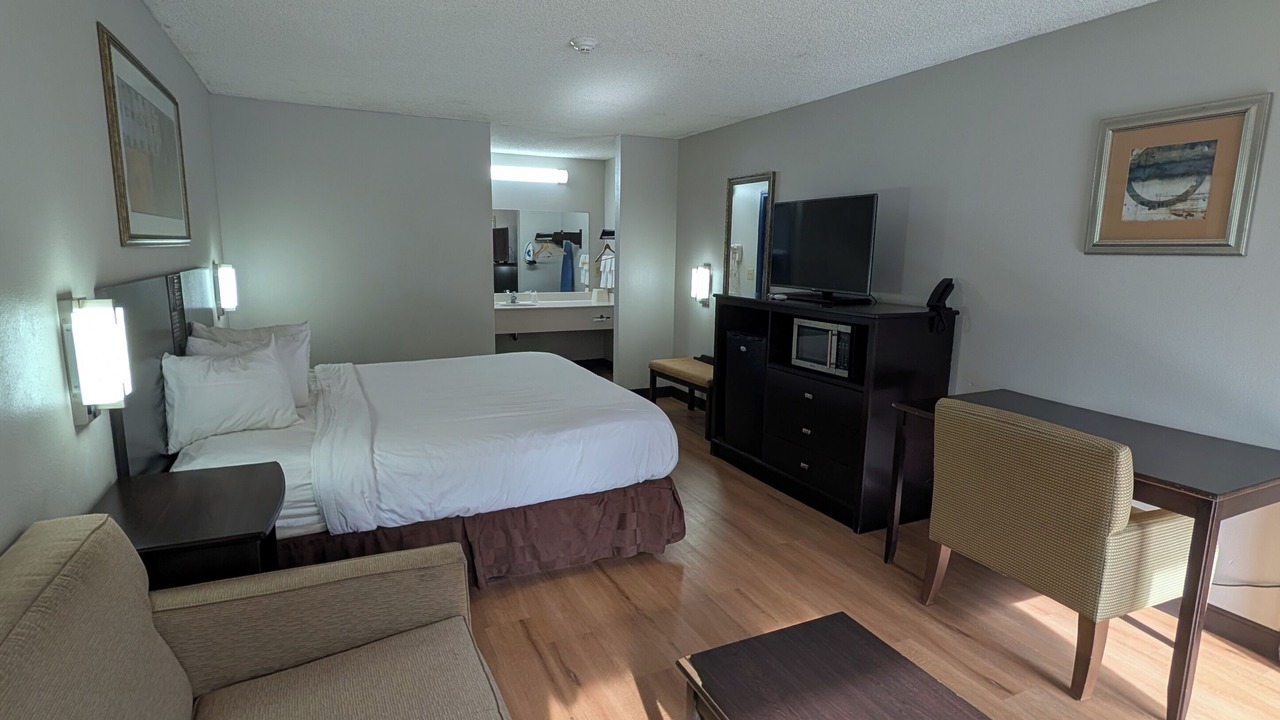 Photo of Bedroom in Adairsville